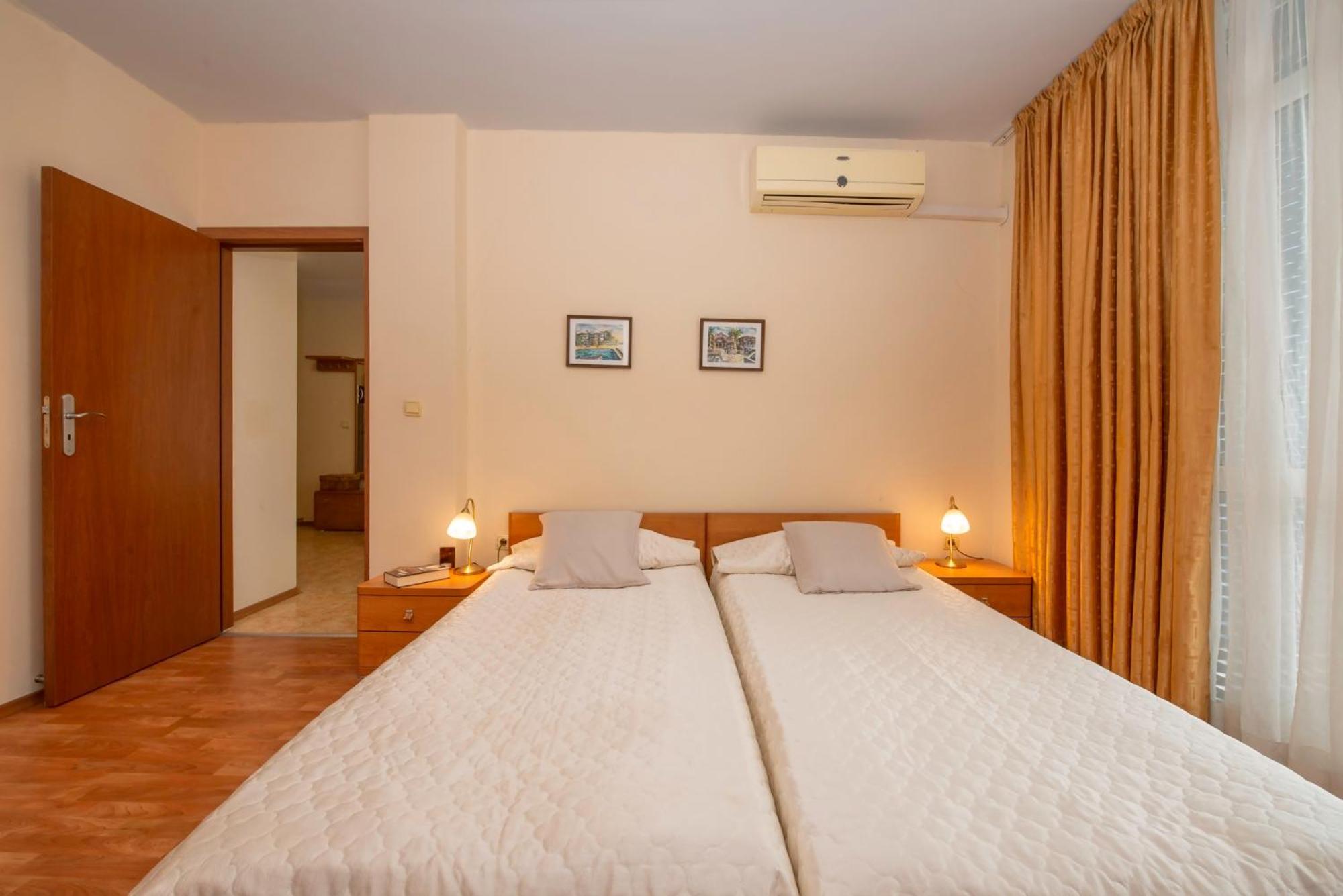 Elit 4 Apartments Slantschew brjag Exterior foto